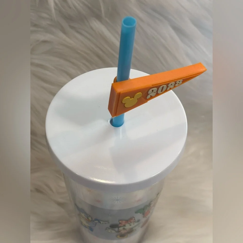 Disney Tumbler With Straw - Mickey And Friends NWT